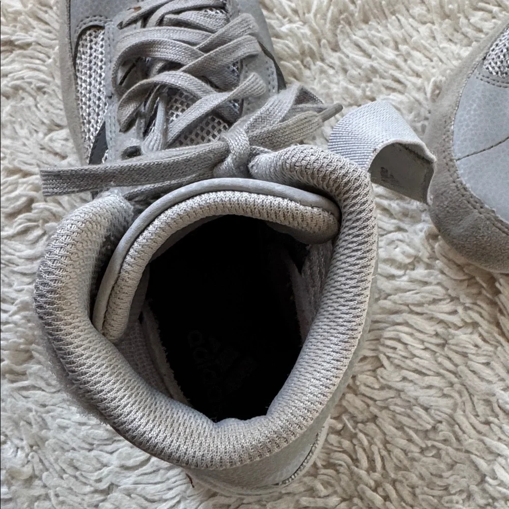 Adidas HVC 2 wrestling shoes in size 5.5